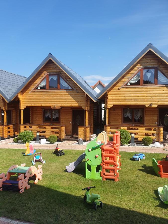 Domki Letniskowe Paradise Rewal Ngoại thất bức ảnh