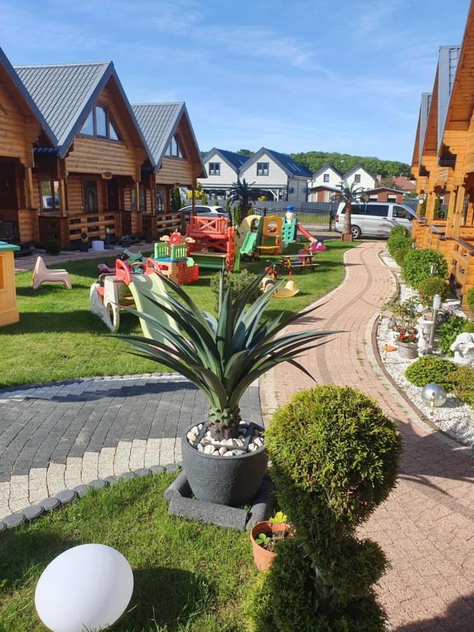 Domki Letniskowe Paradise Rewal Ngoại thất bức ảnh